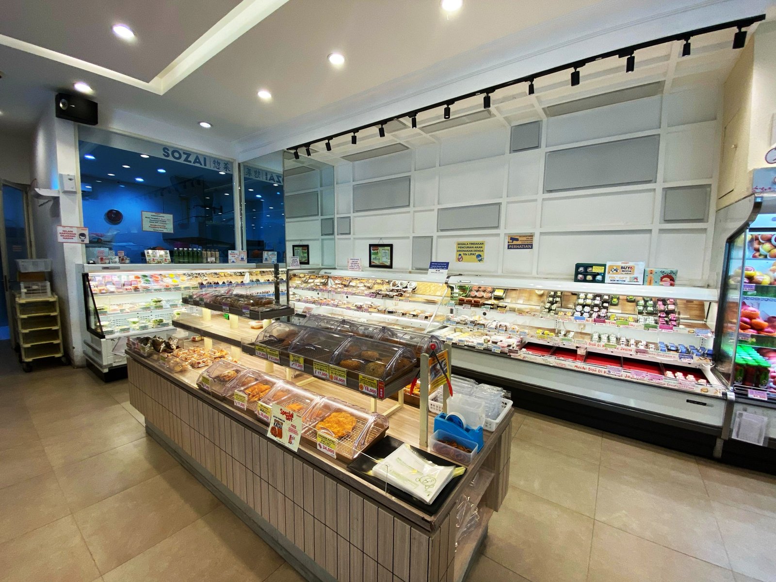 Suasana Toko Papaya 2